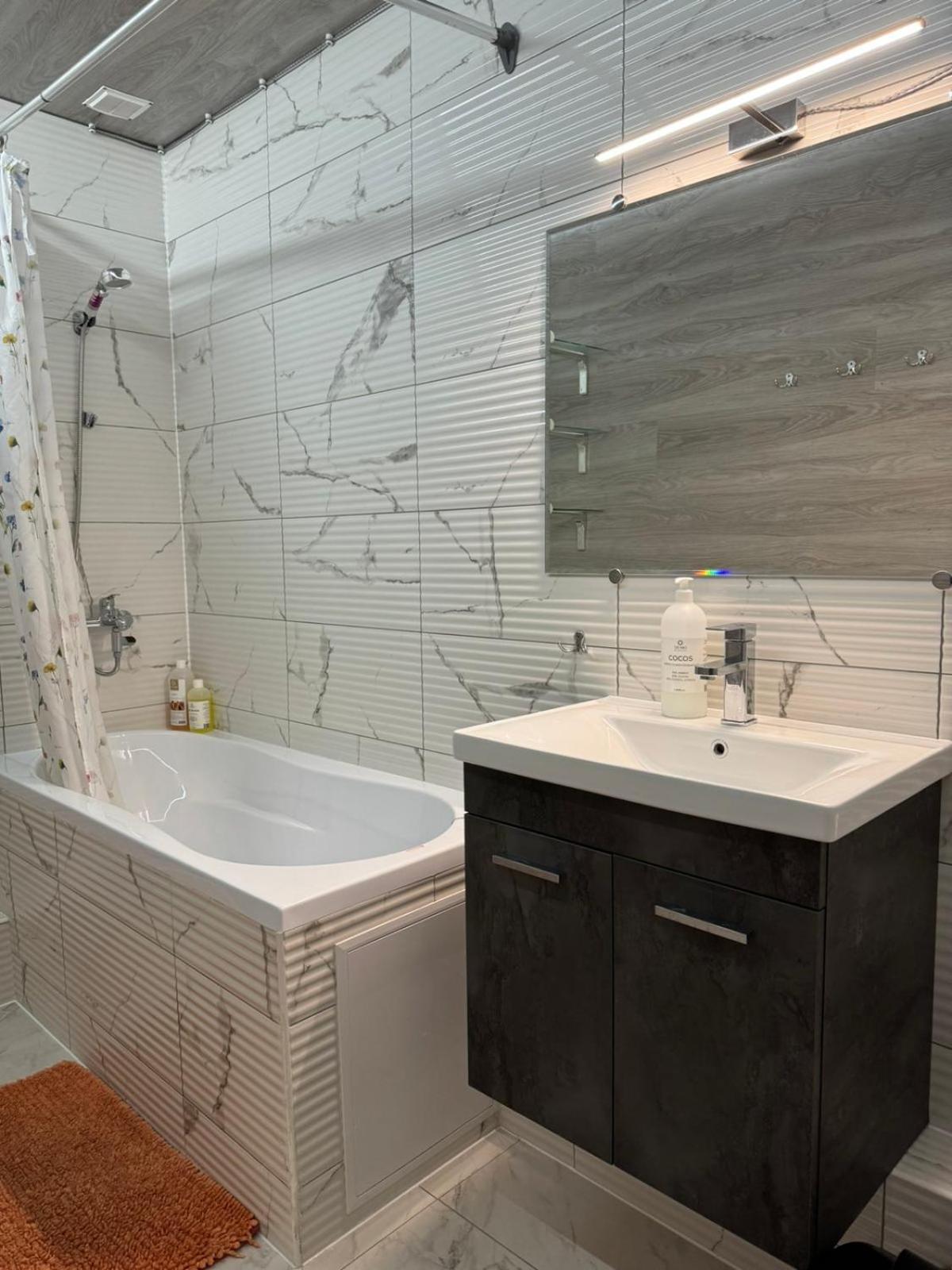 Luxury Apartament In Кишинёв Экстерьер фото